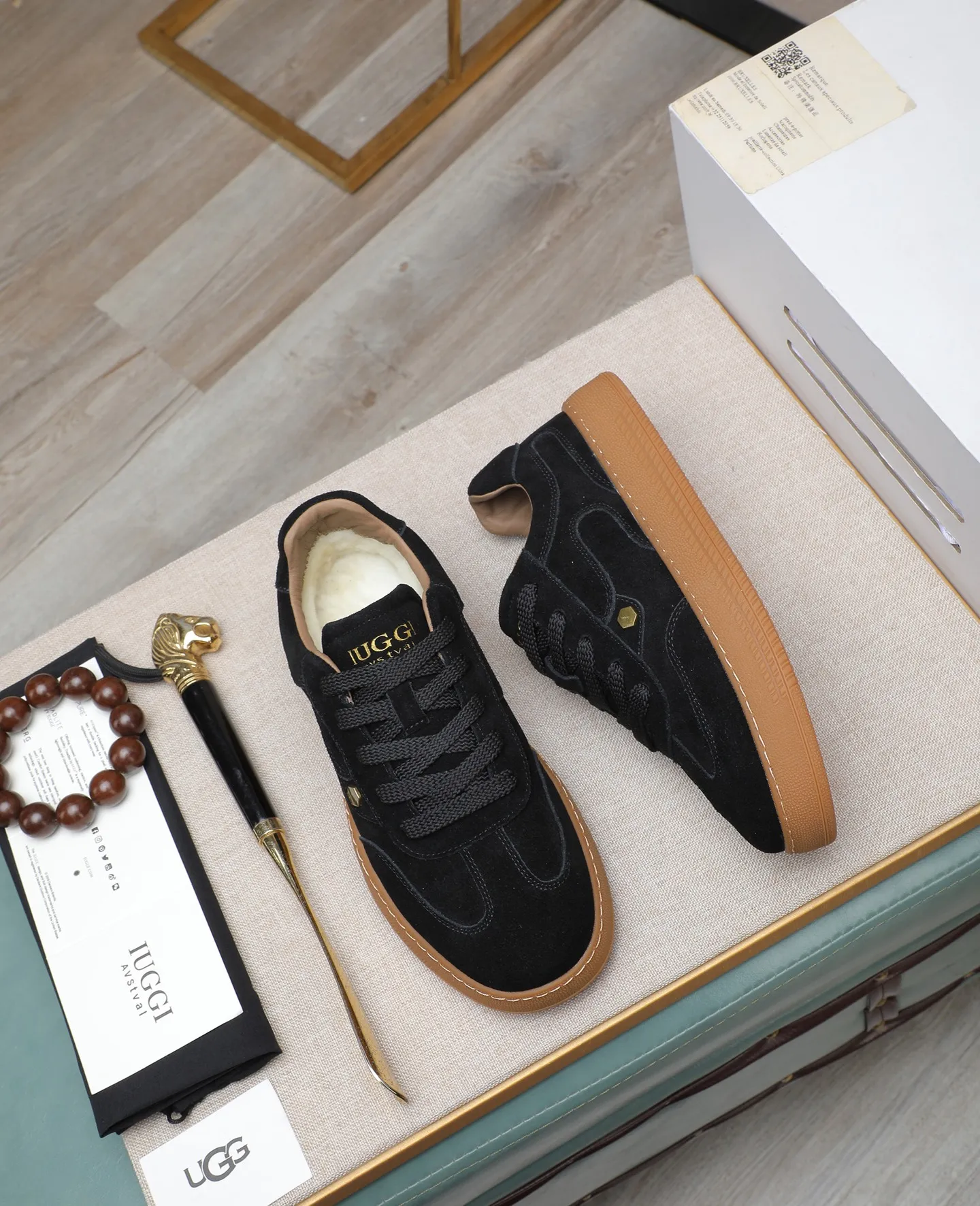 Men's shoes 💰540 IUGGI new retro presbyopia men's shoes, casual and versatile, full of high-end sense, fashionable, luxury and personalized style, joint style, retro presbyopia factor, full of handsome style, first layer suede cowhide, lining wool, rubber outsole, light and non-slip size: 39-44